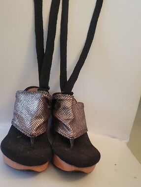 Black and Rose Gold Platform Sandals with Ankle Wrap